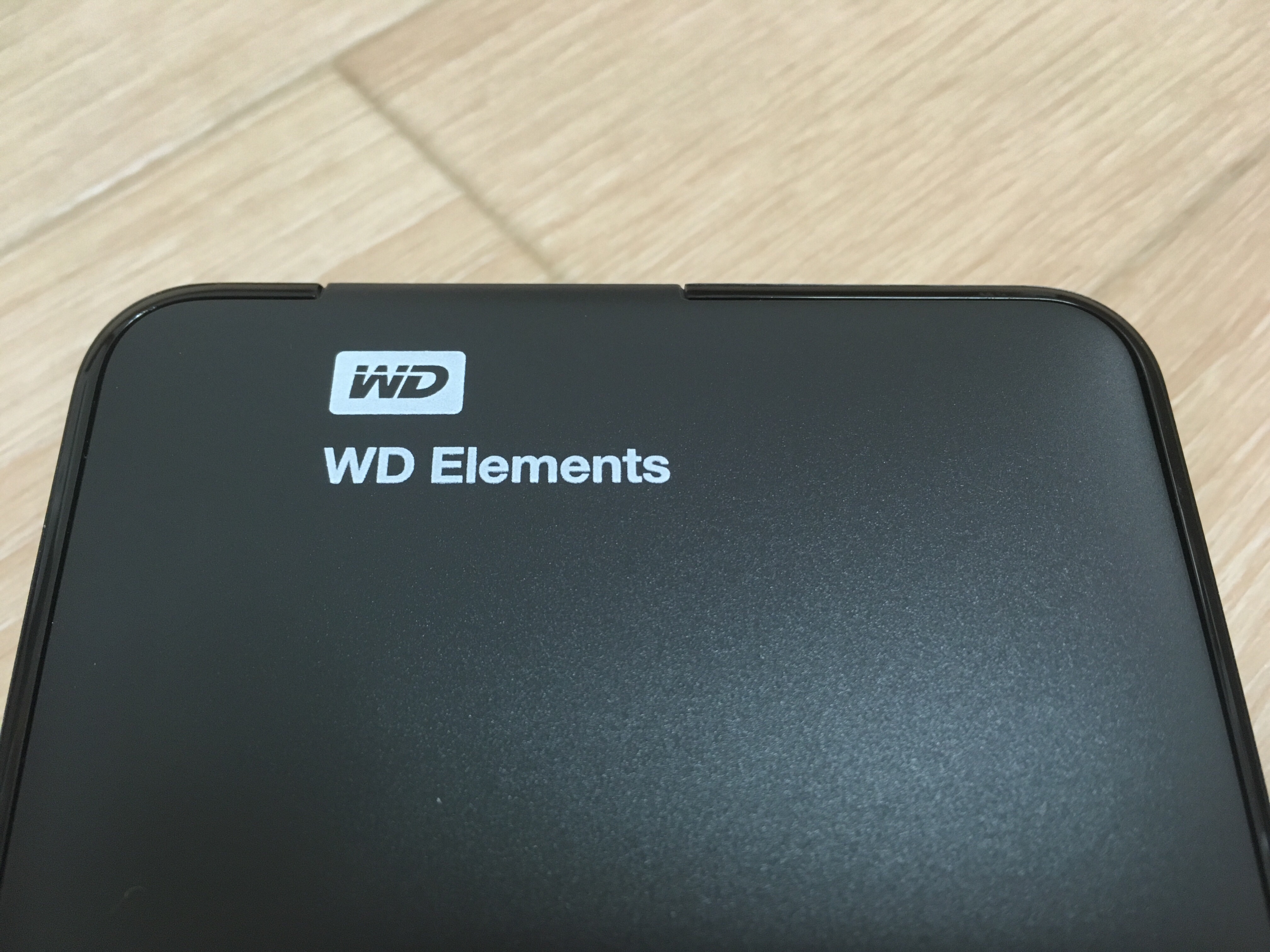 外付けポータブルHDD「WD Elements」が届きました!想像以上にコンパクトサイズ!